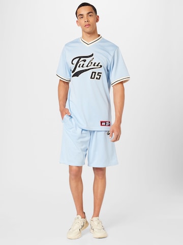 FUBU Loosefit Shorts in Blau