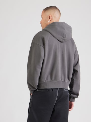Veste de survêtement WEEKDAY en gris