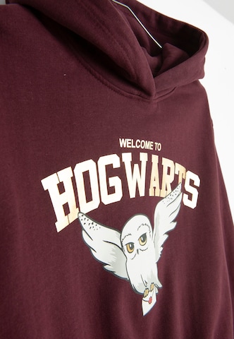 Cool Club Sweatshirt in Red