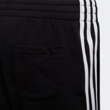 ADIDAS SPORTSWEAR regular Παντελόνι φόρμας 'Essentials' σε μαύρο