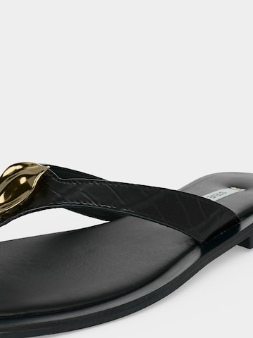 Infradito 'Meira' di STEVE MADDEN in nero