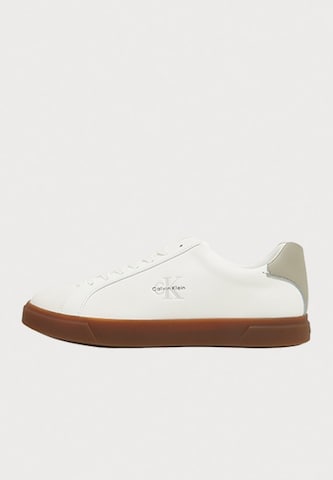 Calvin Klein Ниски маратонки в бяло: отпред