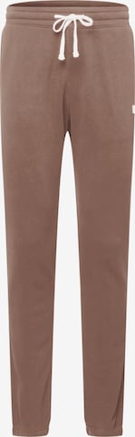 HOLLISTER Tapered Broek in Bruin: voorkant