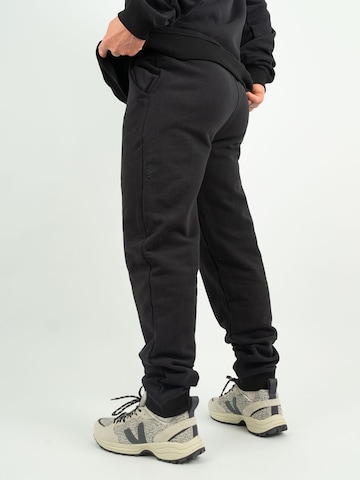 NOORLYS Regular Workout Pants 'MOMME' in Black