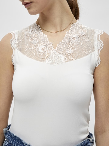 minus Top 'Vanessa' in Wit: voorkant
