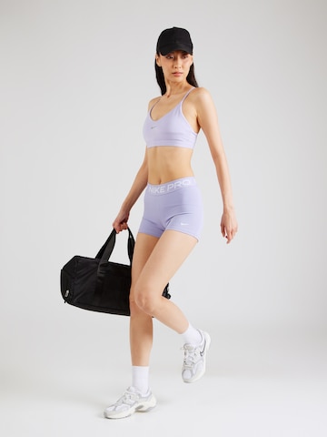 NIKE Skinny Fit Спортен панталон 'Pro' в лилав