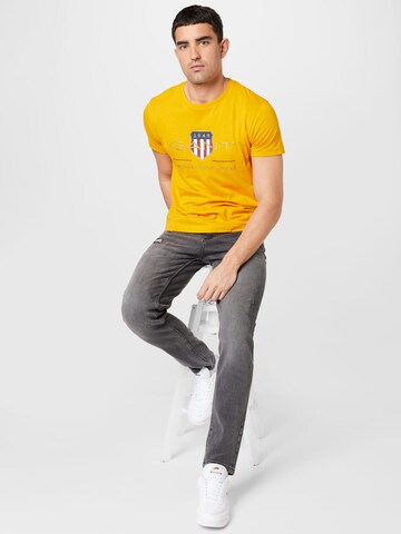 GANT - Camiseta en amarillo