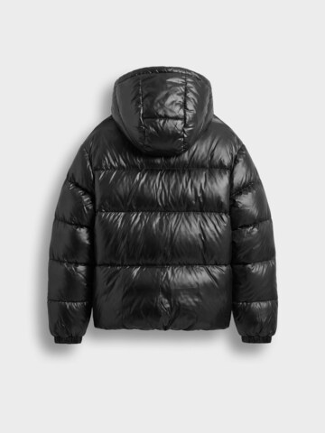 Burocs Winter Jacket in Black