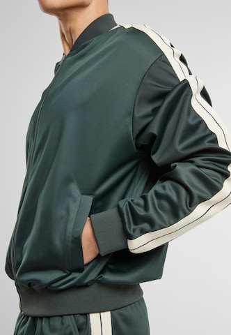 Urban Classics Tussenjas ' ' in Groen