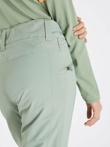 PROTEST Slimfit Sporthose 'KENSINGTON' in Grün