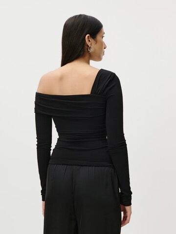 Maglietta 'Charleen' di LeGer by Lena Gercke in nero: dietro