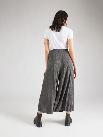 HerrlicherWide Leg/ Široke nogavice Hlače 'Charu Jersey Glitter' - srebro boja