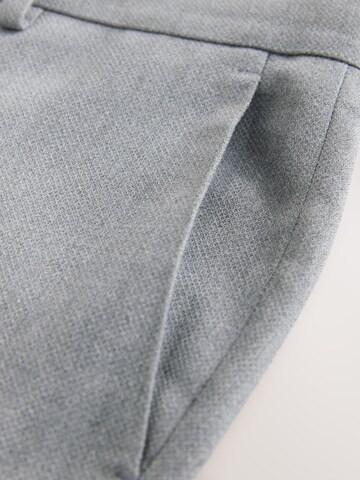 Next Slimfit Hose in Grau