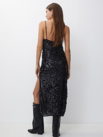 Pull&Bear Kleid in Schwarz