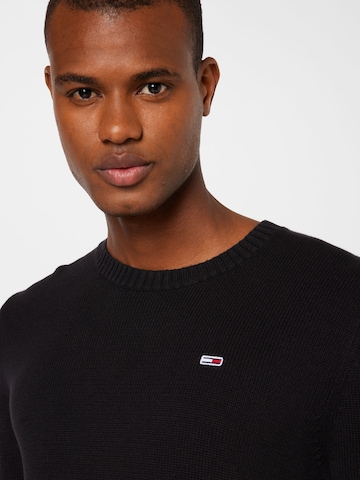 Tommy Jeans Sweater in Black