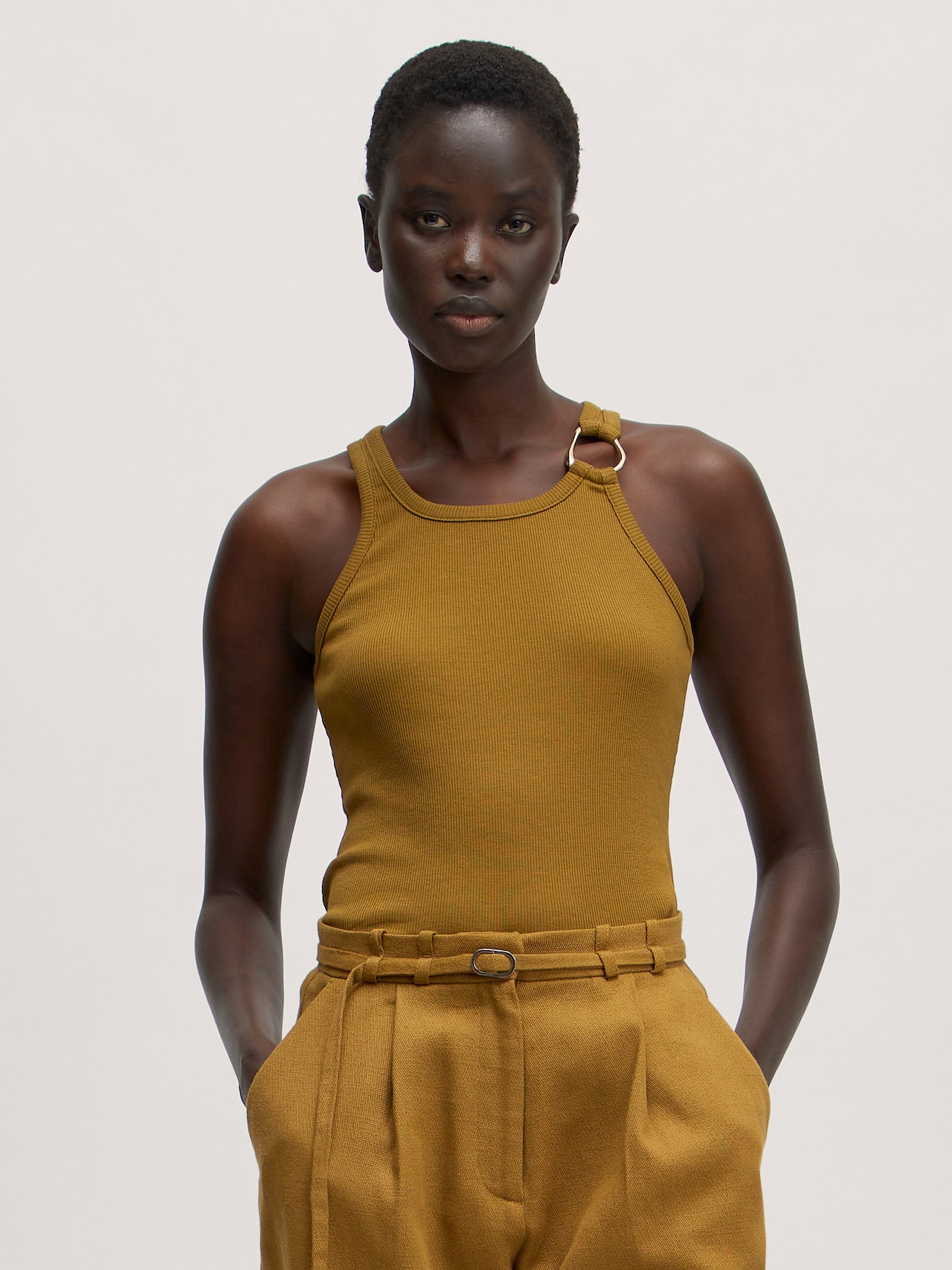 EDITED Producten Top 'Charlotte' Bruin