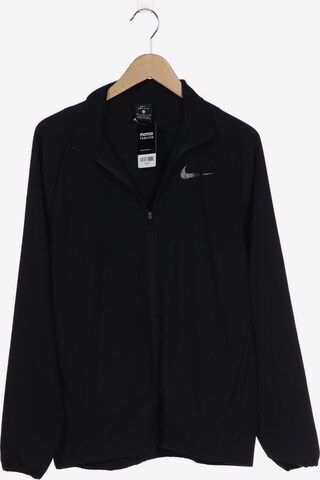 NIKE Jacke M in Schwarz: predná strana