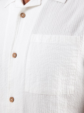 INDICODE JEANS Regular Fit Paita 'Drill' värissä valkoinen