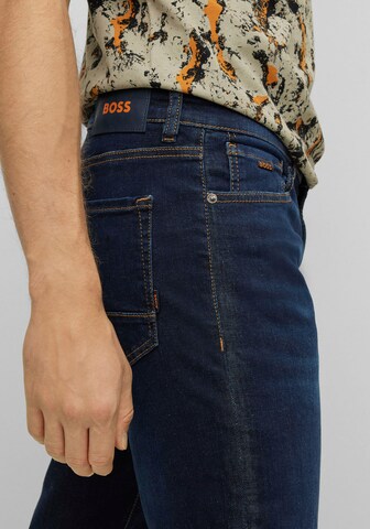 BOSS Regular Jeans in Blau