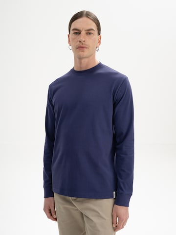 MELA T-shirt 'Tejas' i blå: framsida