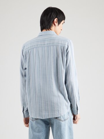 Regular fit Camicia 'FLAAVIEN' di ARMEDANGELS in blu