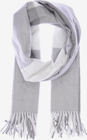 NA-KD Scarf & Wrap in One size in Grey: front