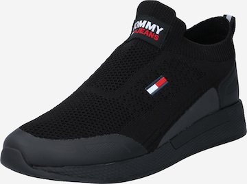 Tommy Jeans Slip-Ons in Black: front