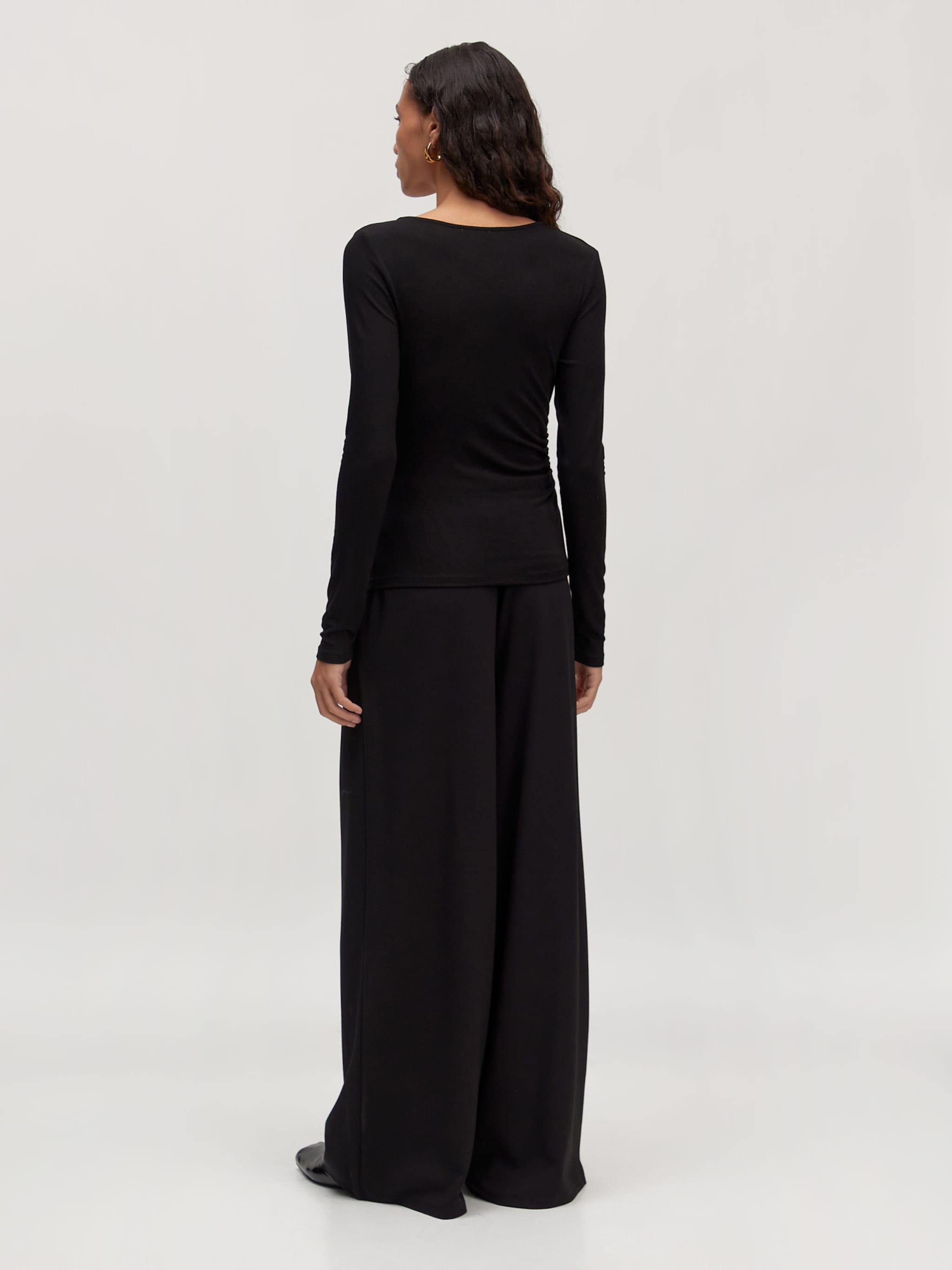 EDITED Produits T-shirt 'Emmeline' noir