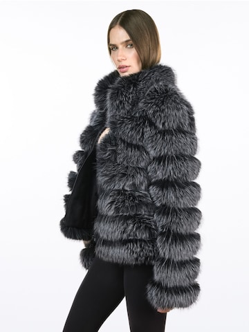 FauxAffairs Winterjacke 'KUNSTFELLJACKE SILVA'‌‌‌‌‌‌ in Grau