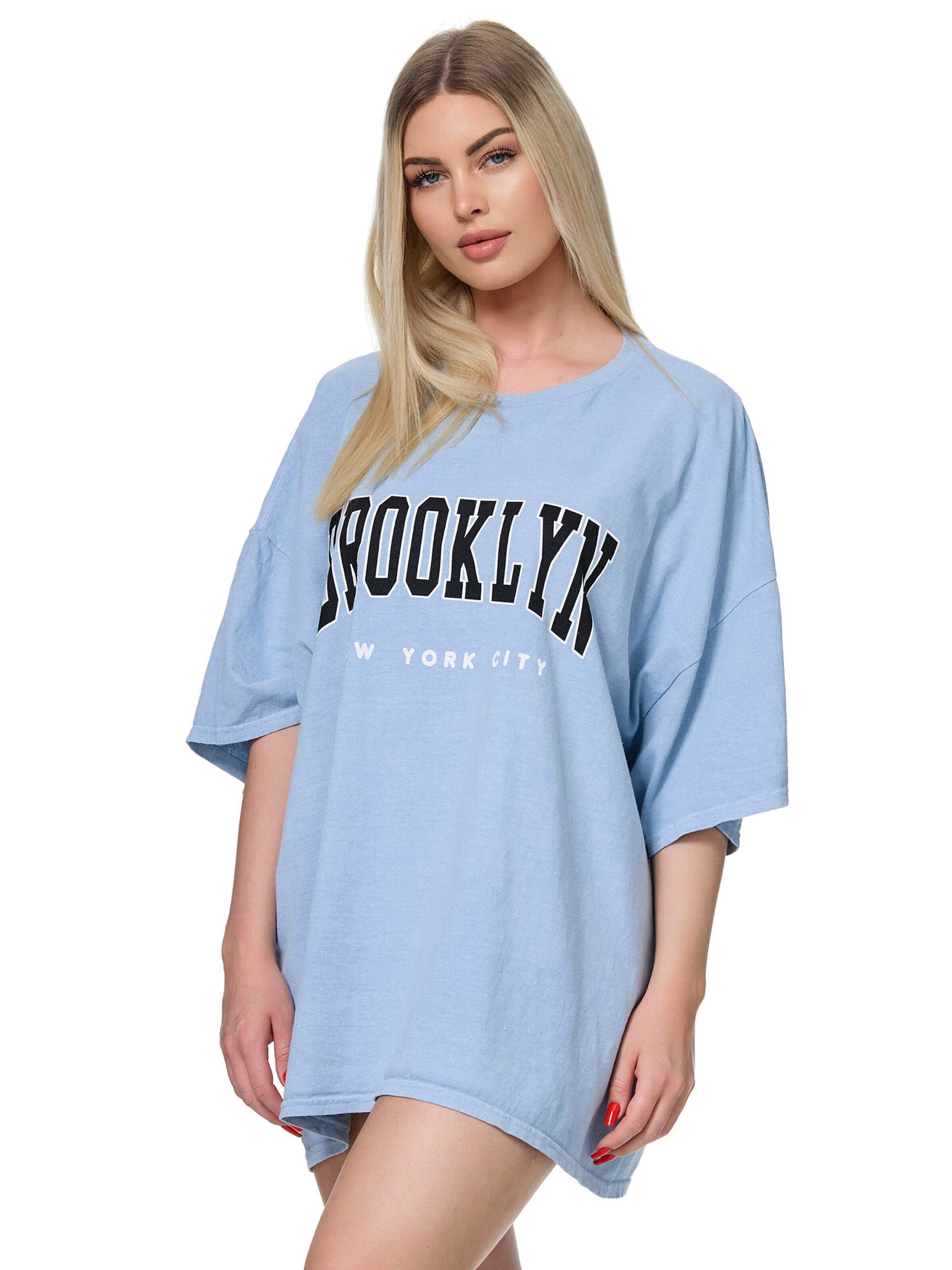 Worldclassca Oversized Shirt in Blue: front