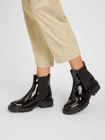 Chelsea Boots TAMARIS en noir : devant