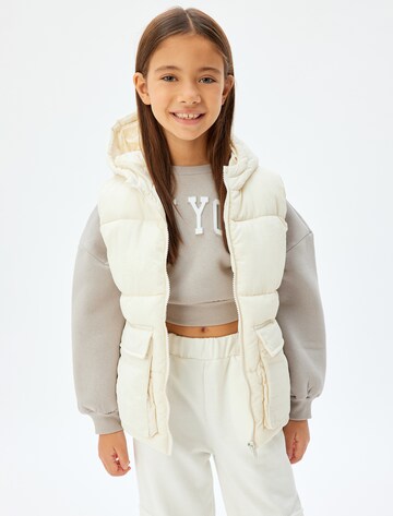 Koton Vest in White: front