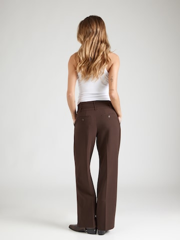 Noella - regular Pantalón plisado 'N-Darryl' en marrón