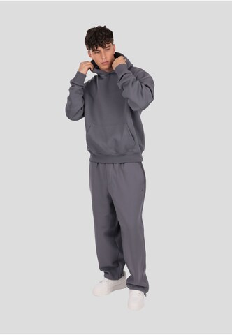 Loosefit Pantaloni di Dropsize in grigio