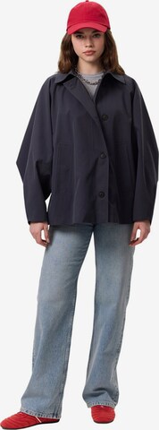 MANUKA Winterjacke in Blau: Vorderseite