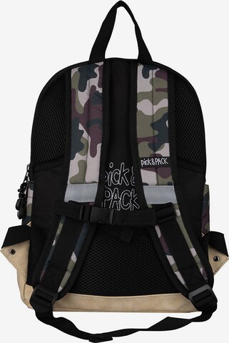 Pick & Pack Rucksack 'Camo' in Grün