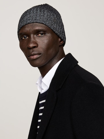 TOMMY HILFIGER Mütze in Schwarz: Vorderseite