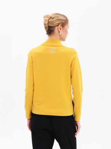 Passioni Sweatshirt in Yellow