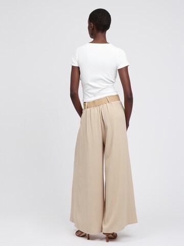 Wide Leg Pantalon à pince Influencer en beige