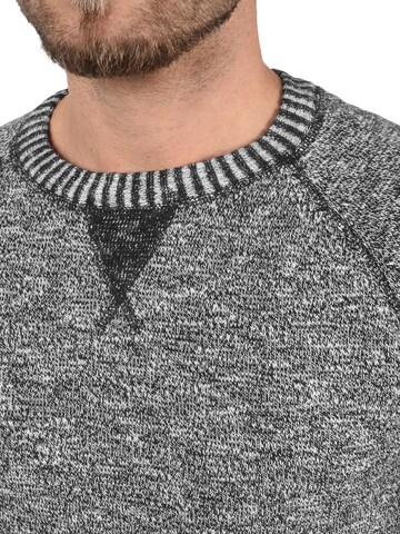 !Solid Sweater 'Thian' in Grey