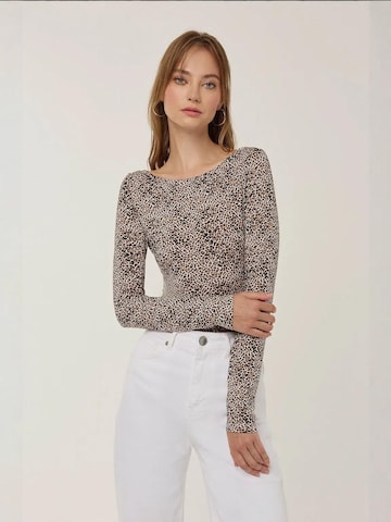 Maglietta di Hiccup in beige