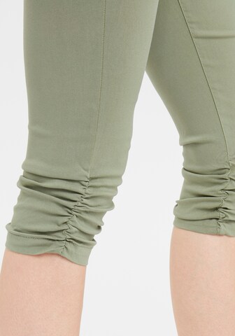 Skinny Pantalon 'KEIRA' b.young en vert