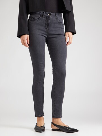 PATRIZIA PEPE Skinny Jeans in Black: front
