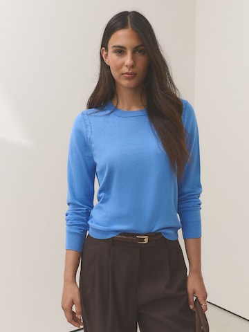Pull-over Next en bleu : devant