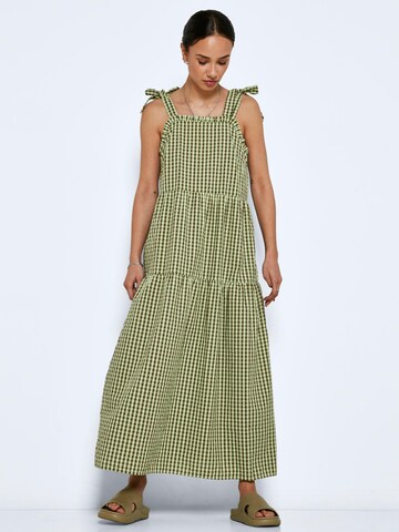 Noisy may - Vestido 'Cille' en verde: frente