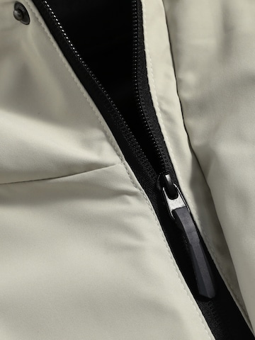 YOUTHUP Outdoor jacket 'Wandrer' in Green
