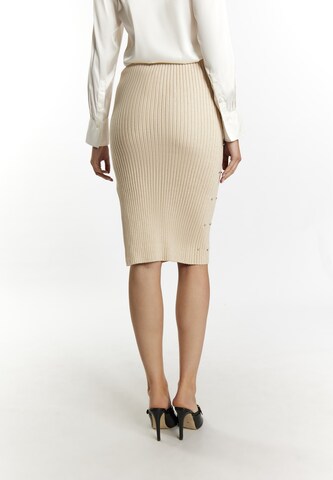 Gonna di faina in beige