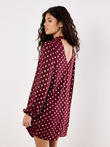 Apricot Gold Foil Spot Shift Mini Dress ' ' in Rot