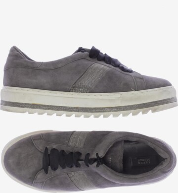 STEFFEN SCHRAUT Sneakers & Trainers in 40 in Grey: front