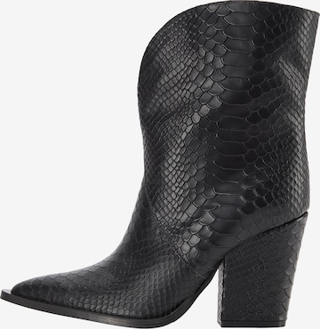 faina Cowboy Boots in Black: front